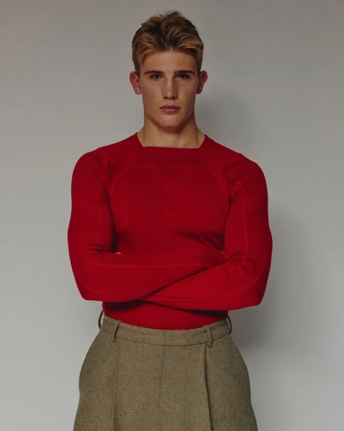 Bluzka z golfem Jacquemus + Nike Bluzka z długim rękawem – współpraca Jacquemus + Nike