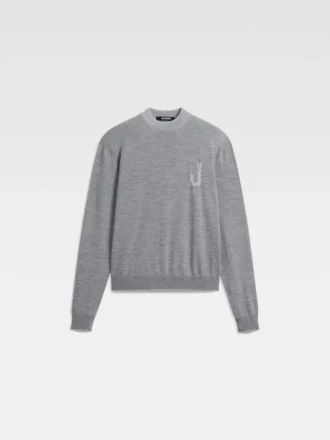 Dzianinowy sweter z monogramem