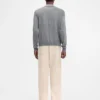 Dzianinowy sweter z monogramem